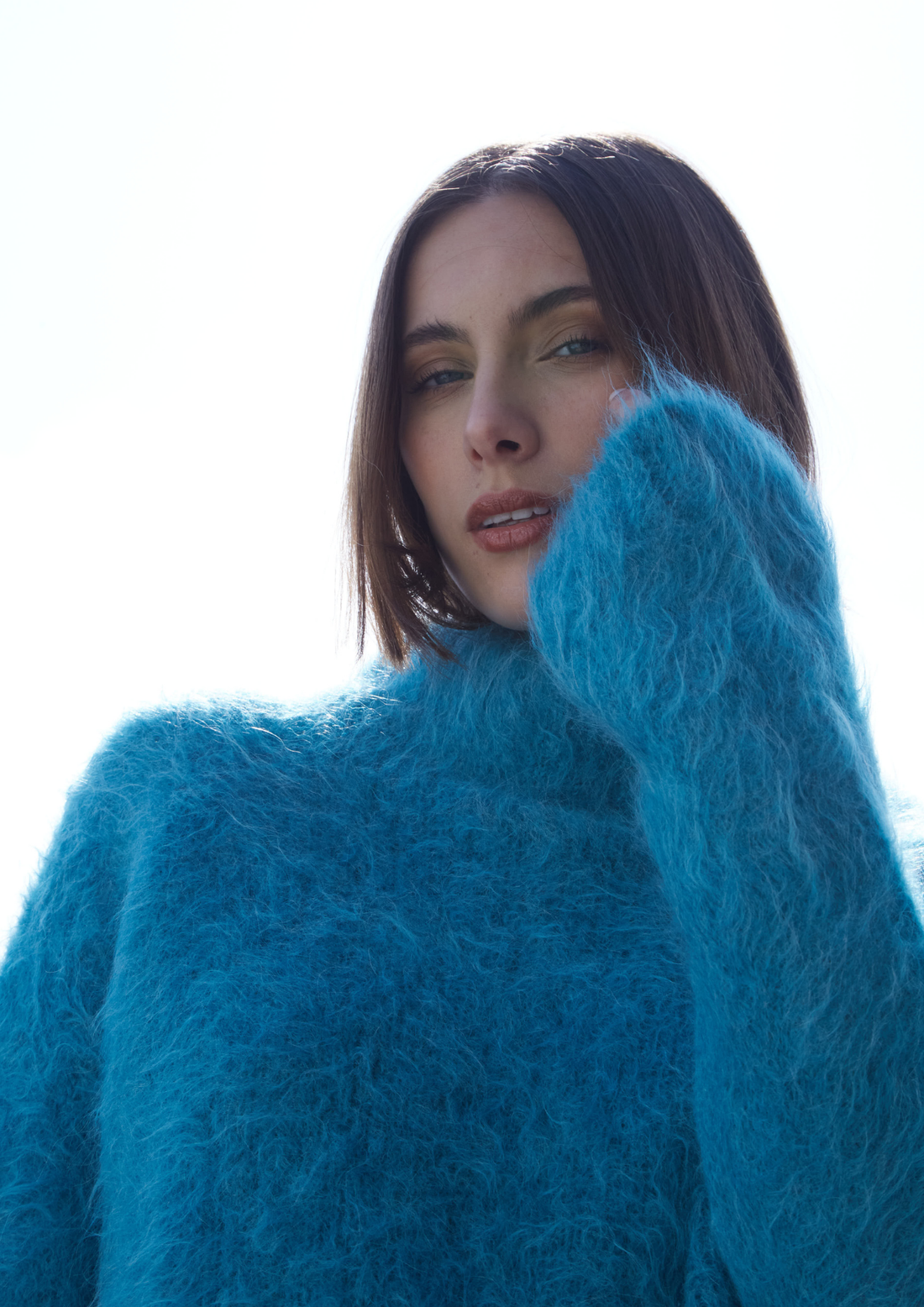 LOLA SWEATER