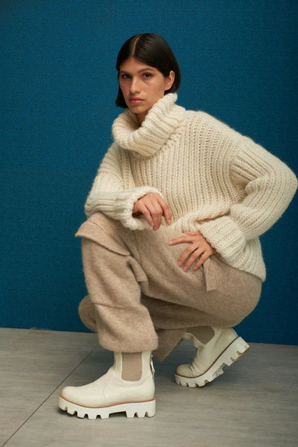 SABINA SWEATER
