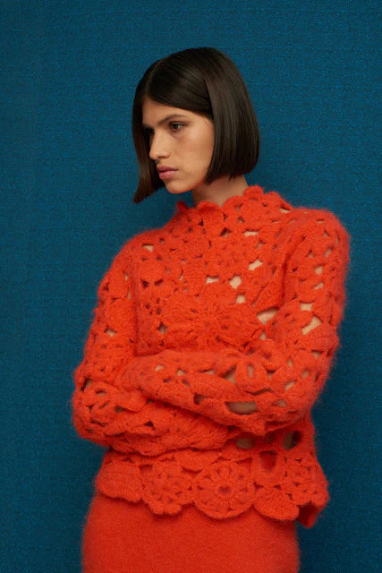 AMBER CROCHET SWEATER